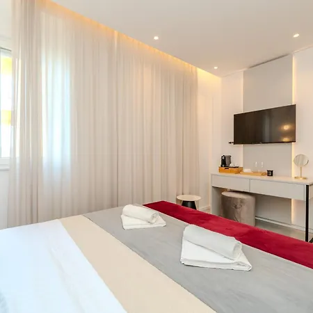Kolovare Luxury