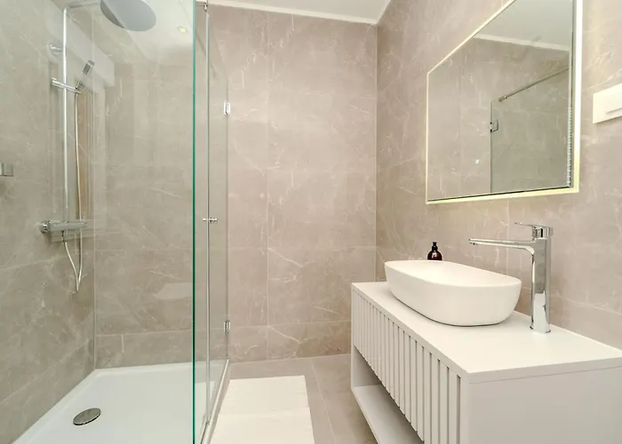 公寓 Kolovare Luxury 扎达尔